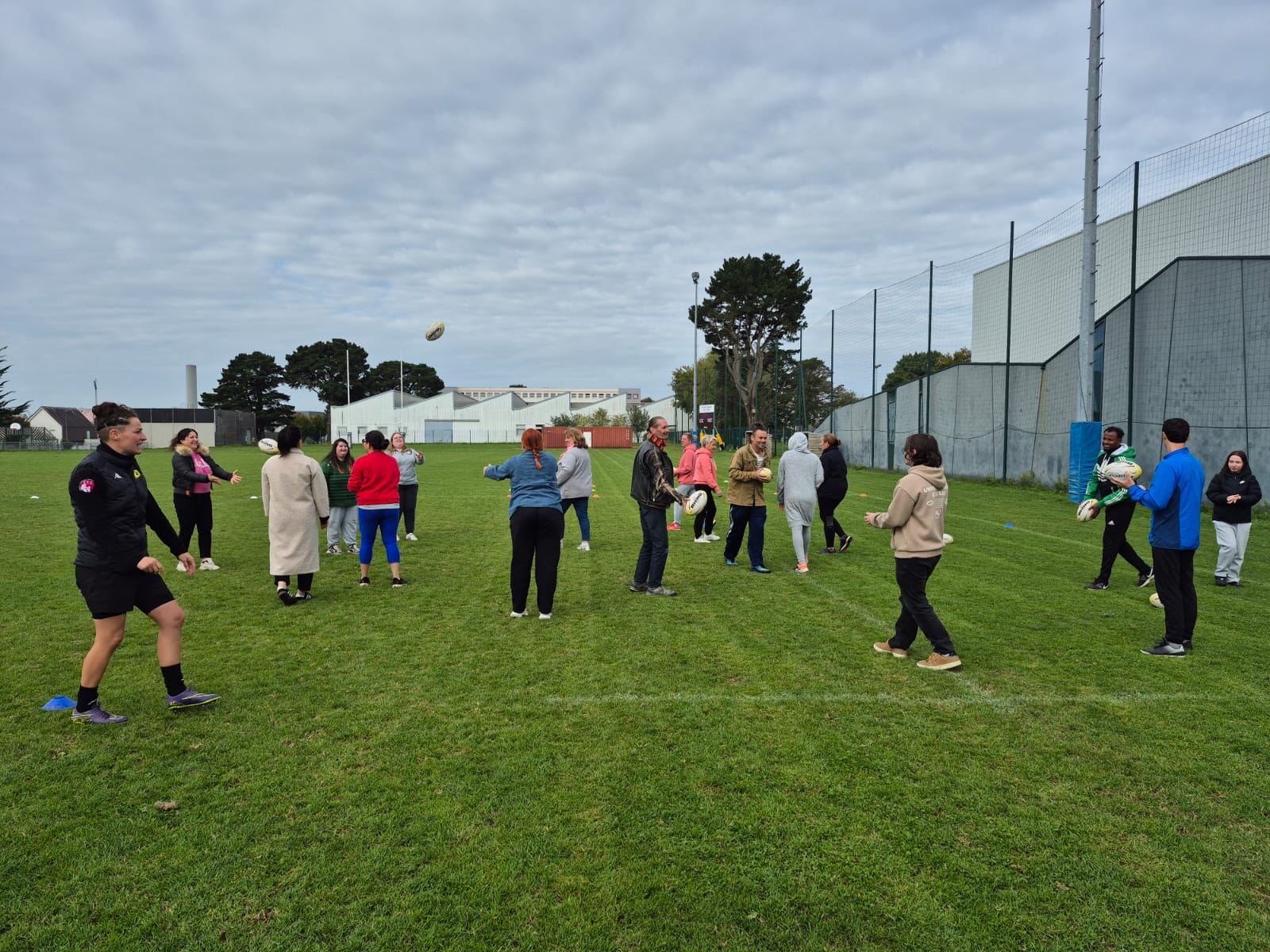 Une première séance de rugby réussie — photo 1