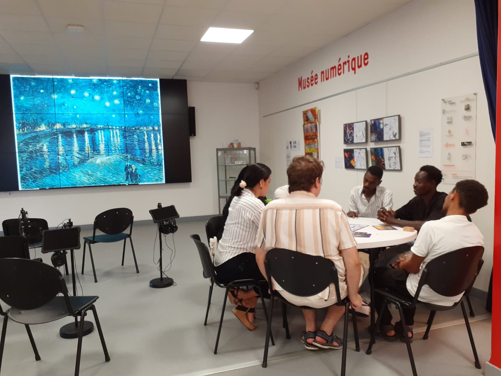 Participants PCA FLE à la médiathèque