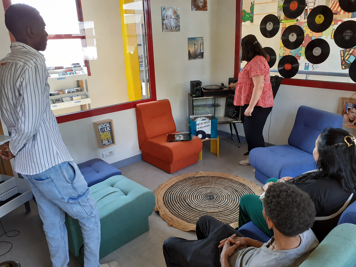 Découverte de la Micro-Folie par le groupe PCA FLE